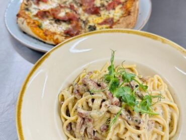 Happy Hour at Ley Italia